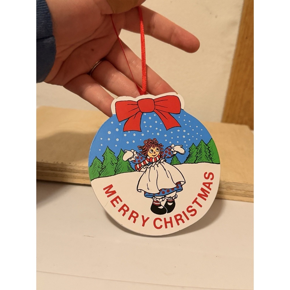 Raggedy Ann in Snow Merry Christmas 1996 Hanging Flat Wood Ornament Kurt Adler